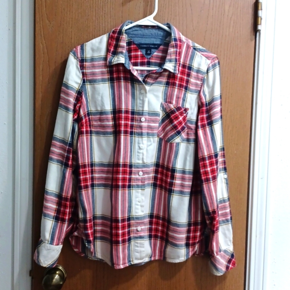 Tommy Hilfiger button down top S/P